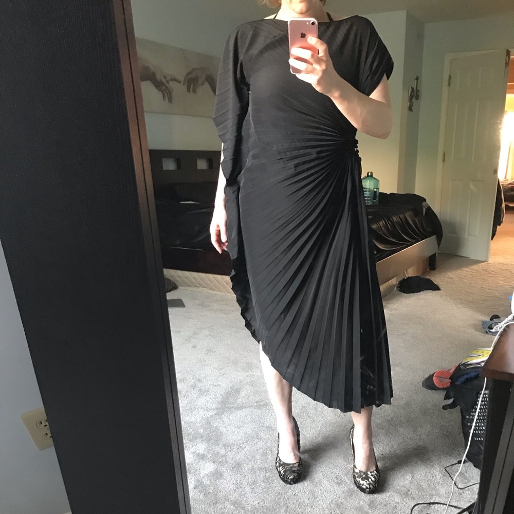 Delfi Collective Black Dress